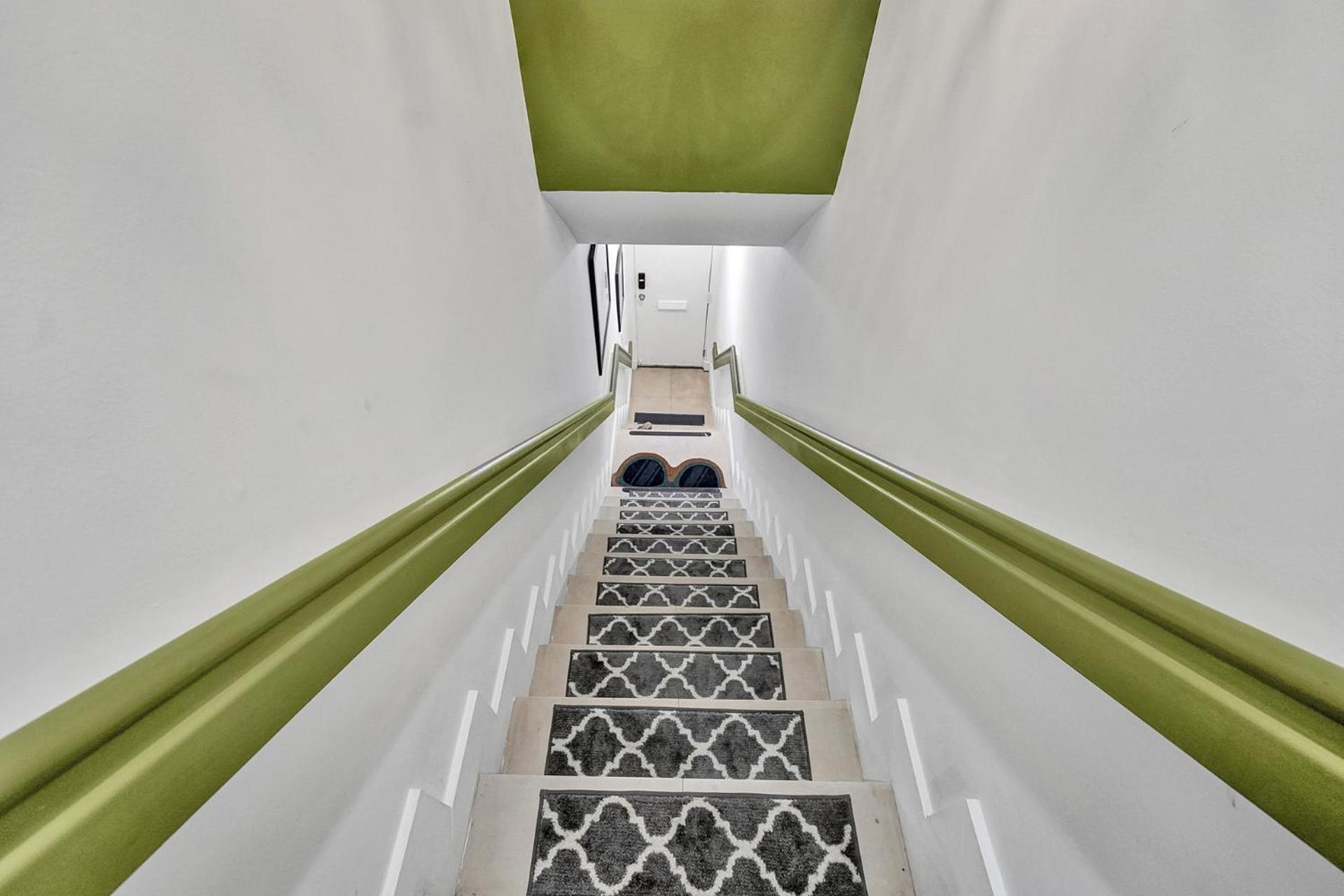 Sobe Monarch 2Bedroom 2 Bath Modern Apt- Walk To Ocean Drive Miami Beach Dış mekan fotoğraf